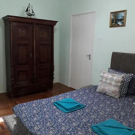 Cozy, 1-bedroom In Timisoara, Romania Тимишоара